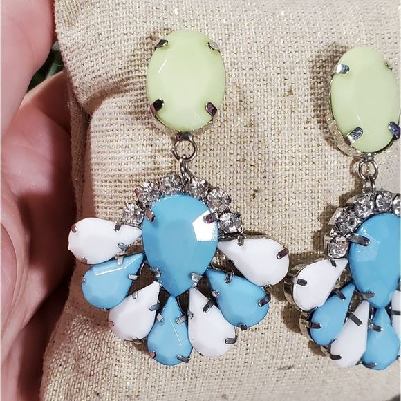 Loft statement blue white green drop earrings - Picture 2 of 4